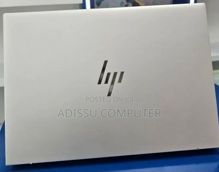 New Laptop HP EliteBook 840 G8 16GB Intel Core i5 SSD 512GB
