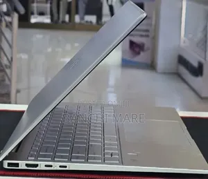 New Laptop HP Pavilion 14 16GB Intel Core i7 SSD 1T