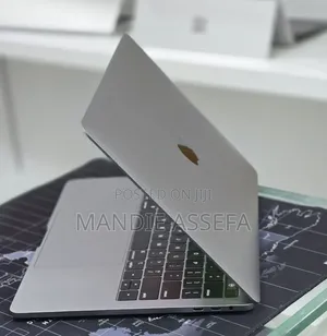New Laptop Apple MacBook Pro 2020 M1 16GB Apple M1 SSD 512GB