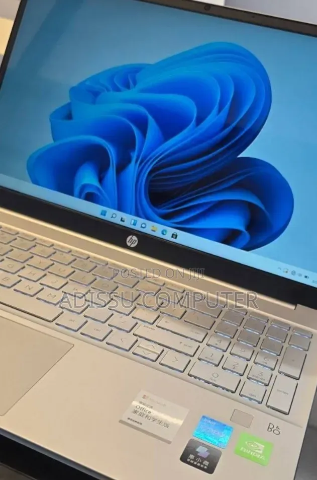 New Laptop HP Pavilion 15 16GB Intel Core i7 SSD 512GB