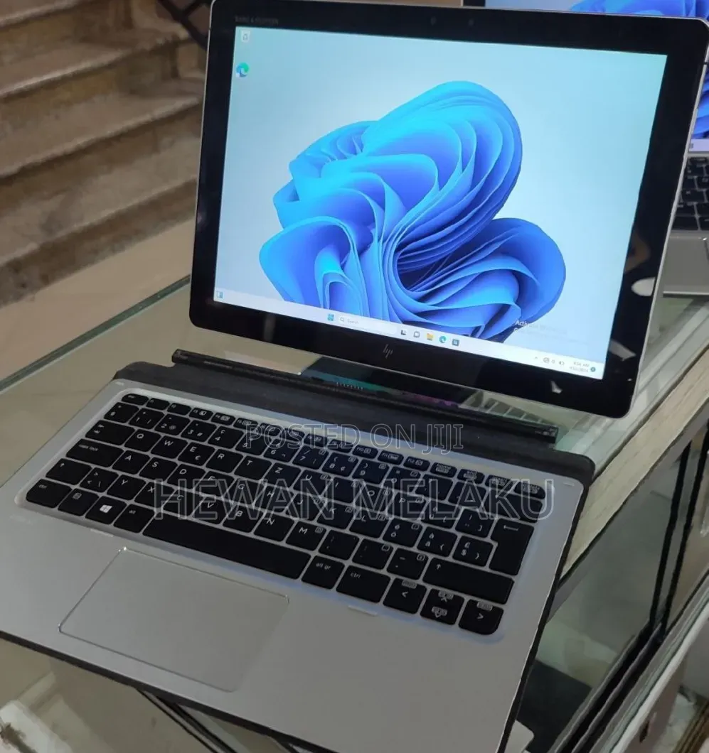 New Laptop HP X2 8GB Intel Core i5 SSD 128GB