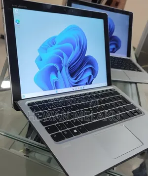 New Laptop HP X2 8GB Intel Core i5 SSD 128GB