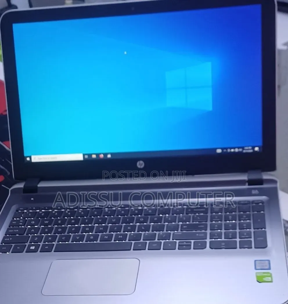 New Laptop HP Pavilion 15 8GB Intel Core i5 SSD 500GB