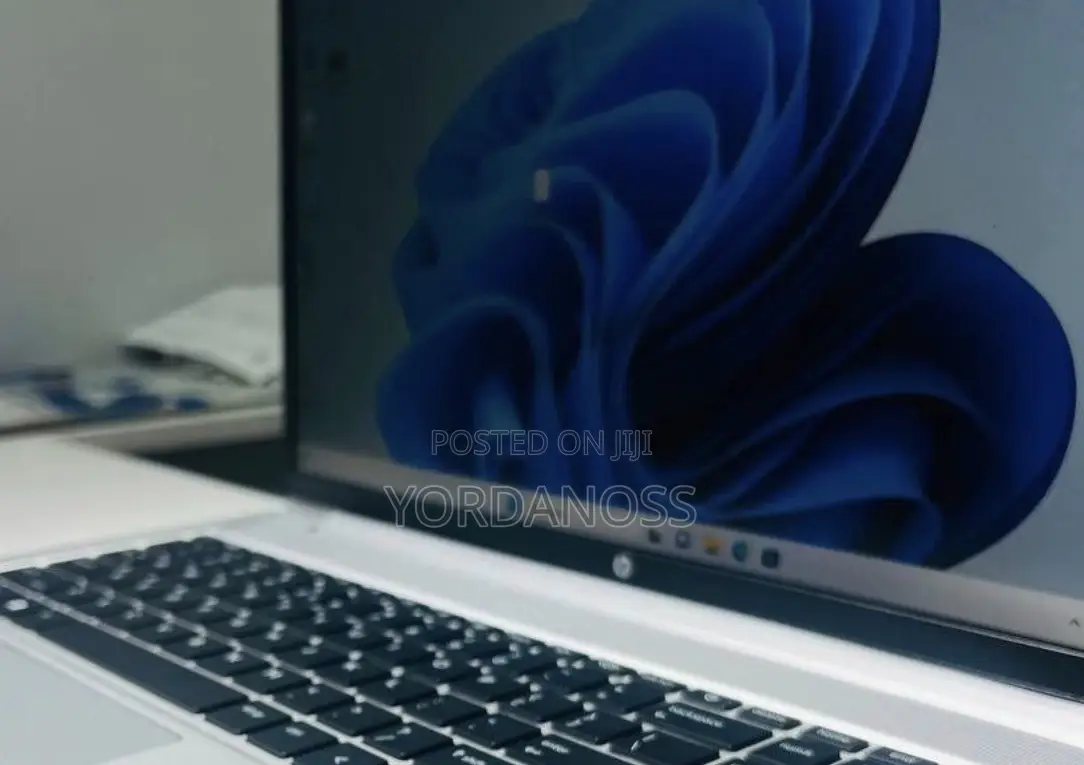 New Laptop HP ProBook 450 G8 16GB Intel Core i5 SSD 512GB