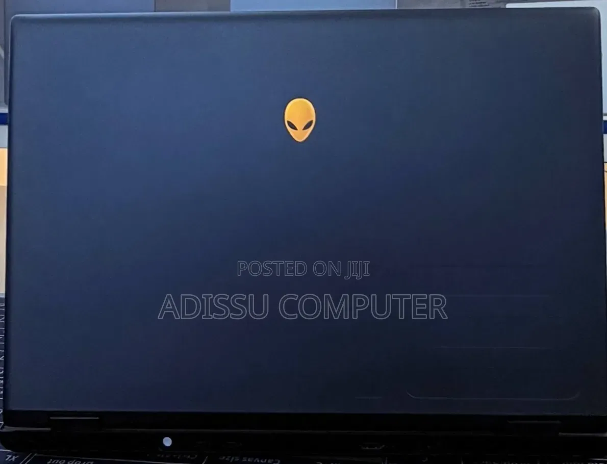 New Laptop Alienware M17x R2 16GB Intel Core Ultra 9 SSD 1T