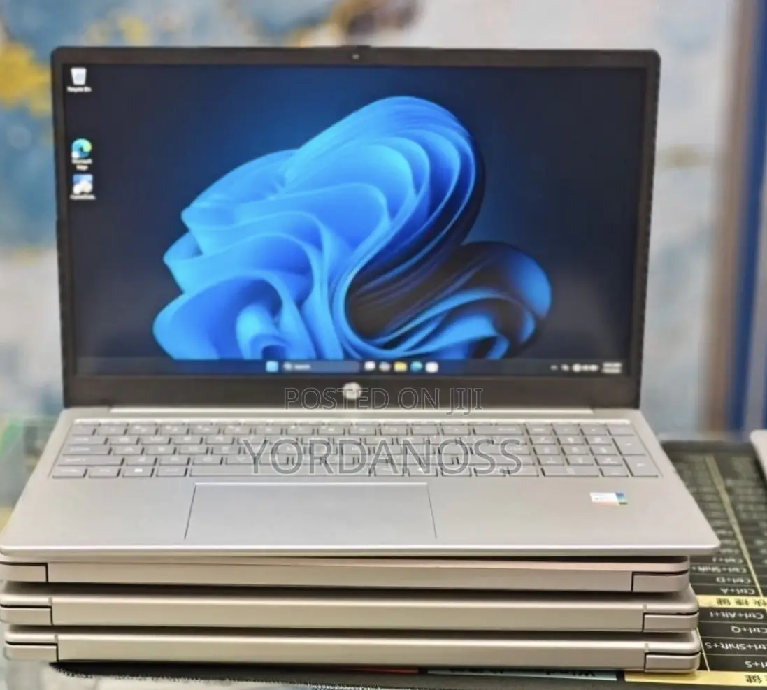 New Laptop HP Stream Notebook 16GB Intel Core i5 SSD 1T