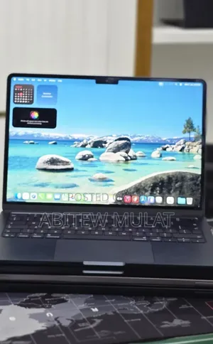 New Laptop Apple MacBook Air 2025 M4 16GB Apple M4 SSD 256GB