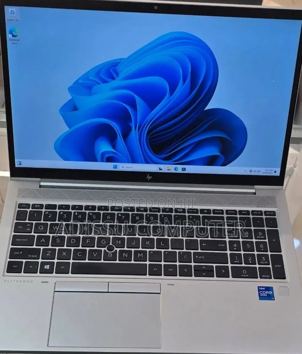 New Laptop HP EliteBook 850 G8 16GB Intel Core i7 SSD 512GB