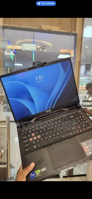 New Laptop MSI Raider GE78 16GB Intel Core i9 SSD 1T