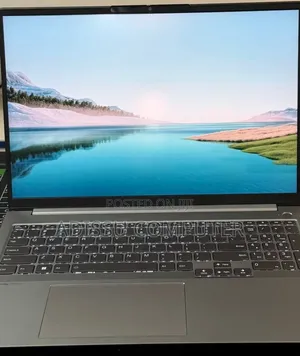 New Laptop HP Spectra 13 32GB Intel Core i7 SSD 512GB