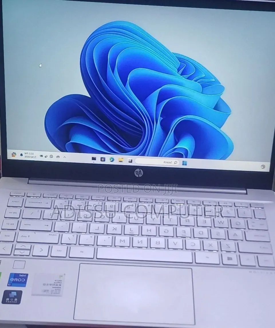 New Laptop HP Pavilion 14 16GB Intel Core i7 SSD 512GB
