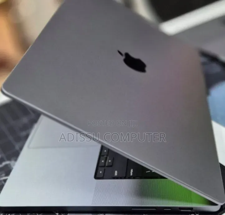 New Laptop Apple MacBook Pro 2021 M1 16GB Apple M1 SSD 1T