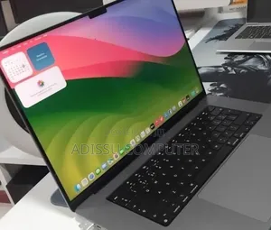 New Laptop Apple MacBook Pro 2019 32GB Apple M1 SSD 1T