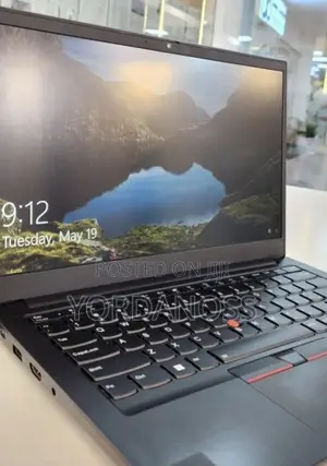 New Laptop Lenovo ThinkPad E14 Gen 2 16GB Intel Core i7 SSD 512GB
