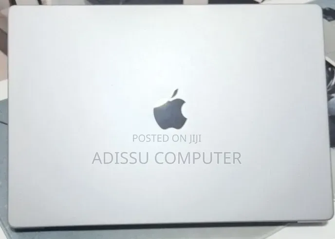 New Laptop Apple MacBook Pro 2019 32GB Apple M1 Max SSD 1T