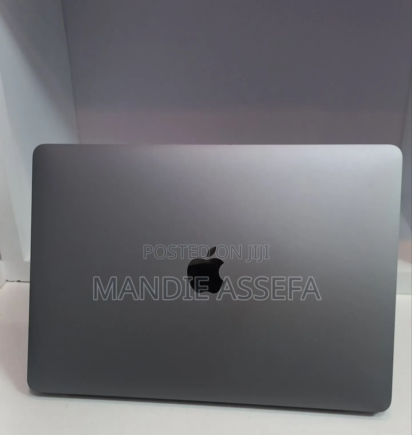 New Laptop Apple MacBook Air 2020 M1 8GB Apple M1 SSD 256GB