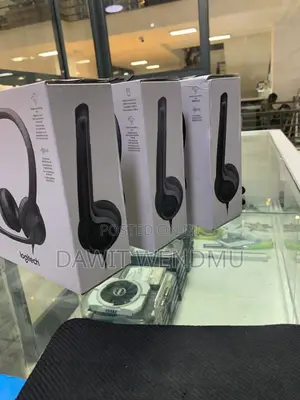  Logitech H390 USB-C Headset