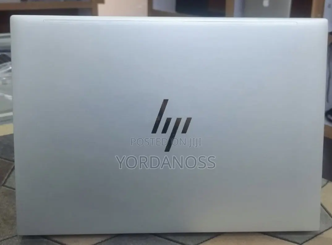 New Laptop HP EliteBook 640 G11 16GB Intel Core Ultra 7 SSD 512GB