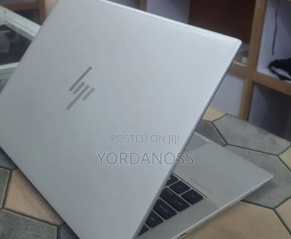 New Laptop HP EliteBook 640 G11 16GB Intel Core Ultra 7 SSD 512GB