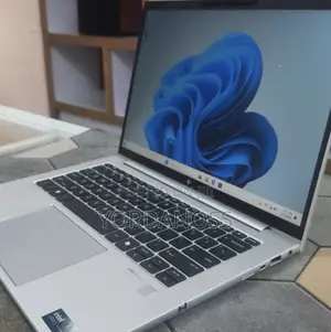 New Laptop HP EliteBook 640 G11 16GB Intel Core Ultra 7 SSD 512GB
