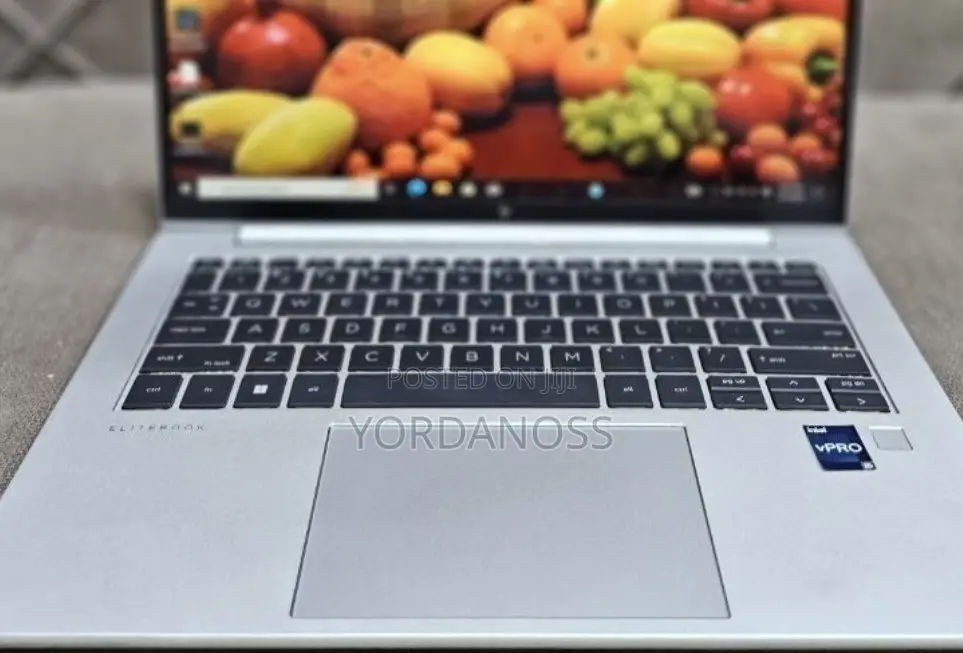 New Laptop HP EliteBook 840 G9 16GB Intel Core i5 SSD 512GB