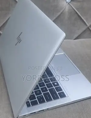 New Laptop HP EliteBook 840 G8 16GB Intel Core i7 SSD 512GB