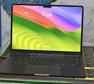 New Laptop Apple MacBook Air 2022 M2 8GB Apple M2 SSD 512GB
