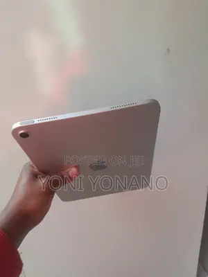 New Apple iPad (2025) 128 GB Silver