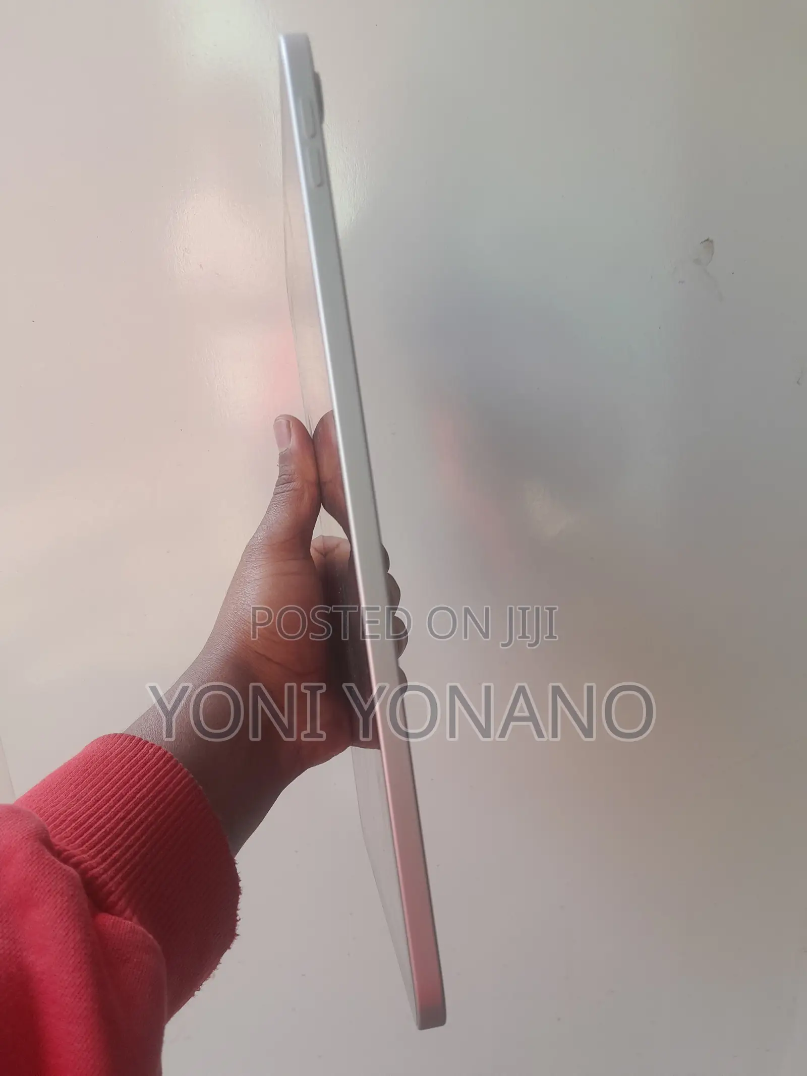 New Apple iPad (2025) 128 GB Silver