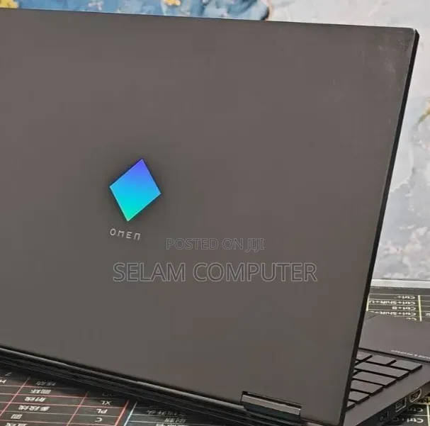 New Laptop HP Omen 15 16GB Intel Core i7 SSD 512GB