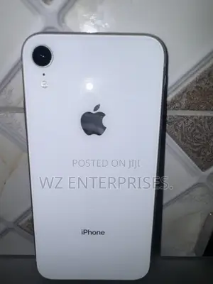 Apple iPhone XR 128 GB White