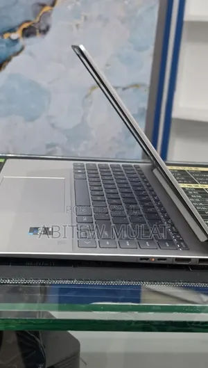 New Laptop HP Pavilion 15 16GB Intel Core i7 SSD 1T