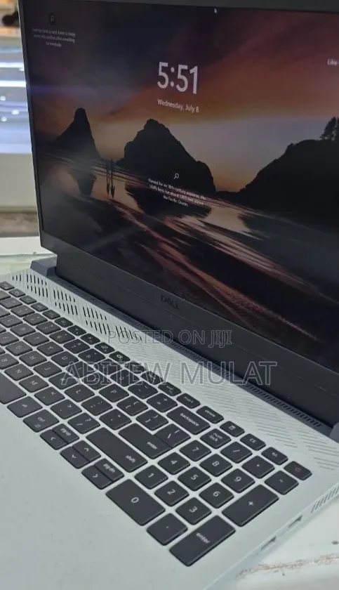 New Laptop Dell G15 5510 16GB Intel Core i7 SSD 512GB