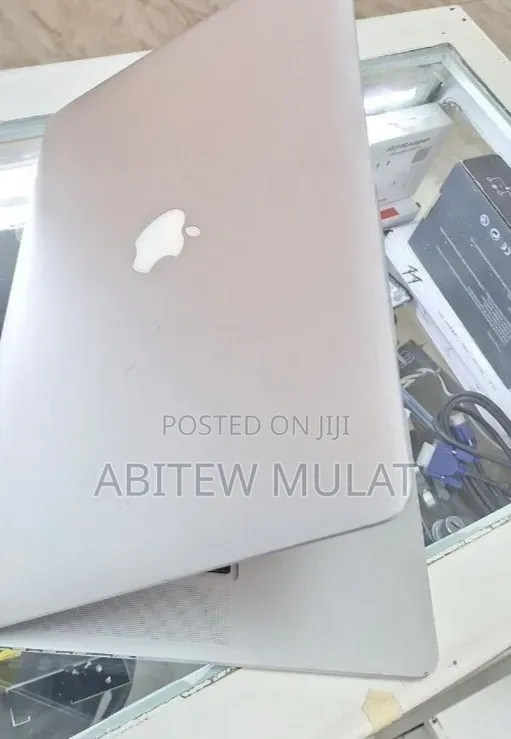 New Laptop Apple MacBook Pro 2014 16GB Intel Core i7 SSD 512GB