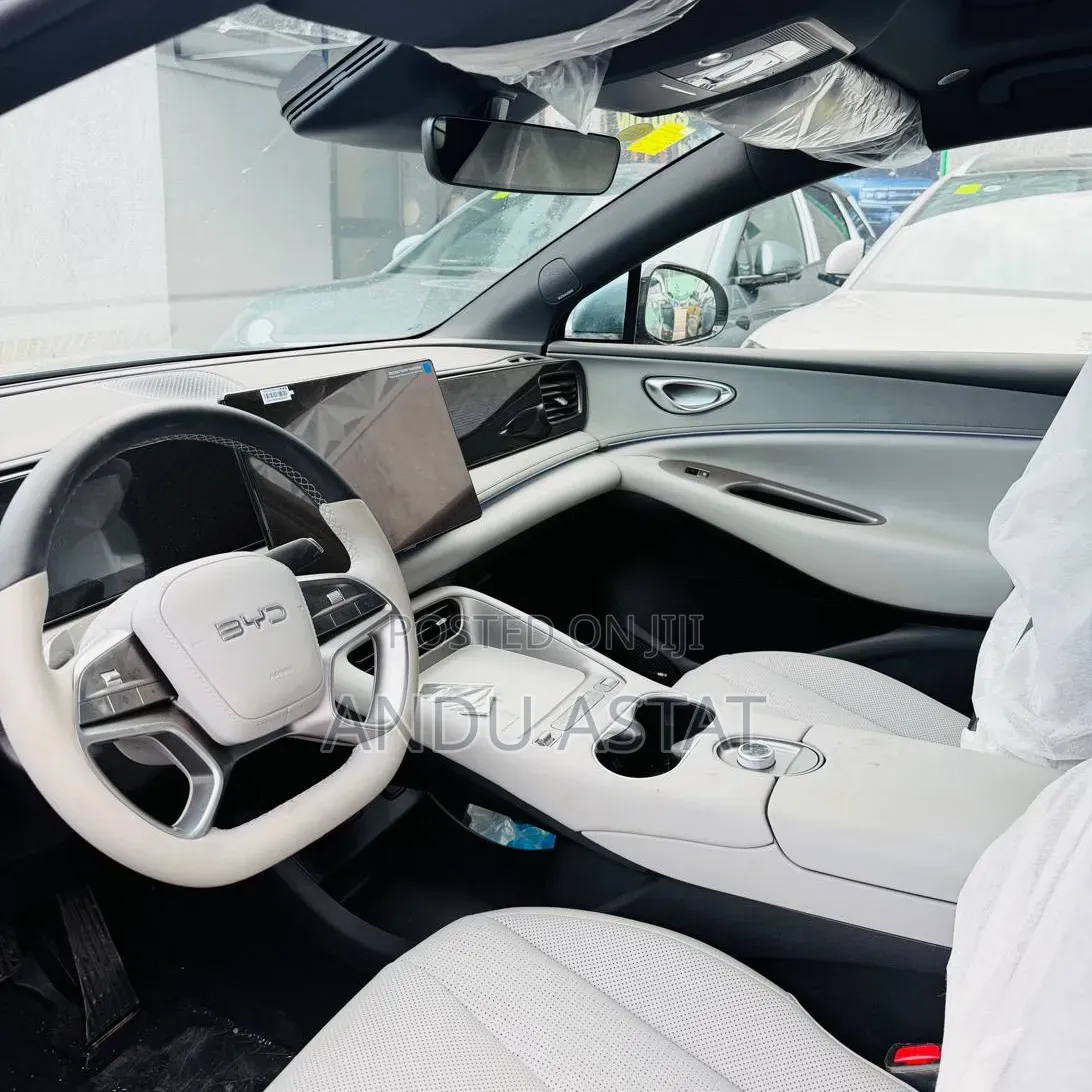 New BYD Sealion 06 EV 2025 Ivory