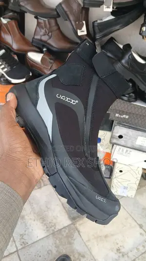 Urxx Shoes