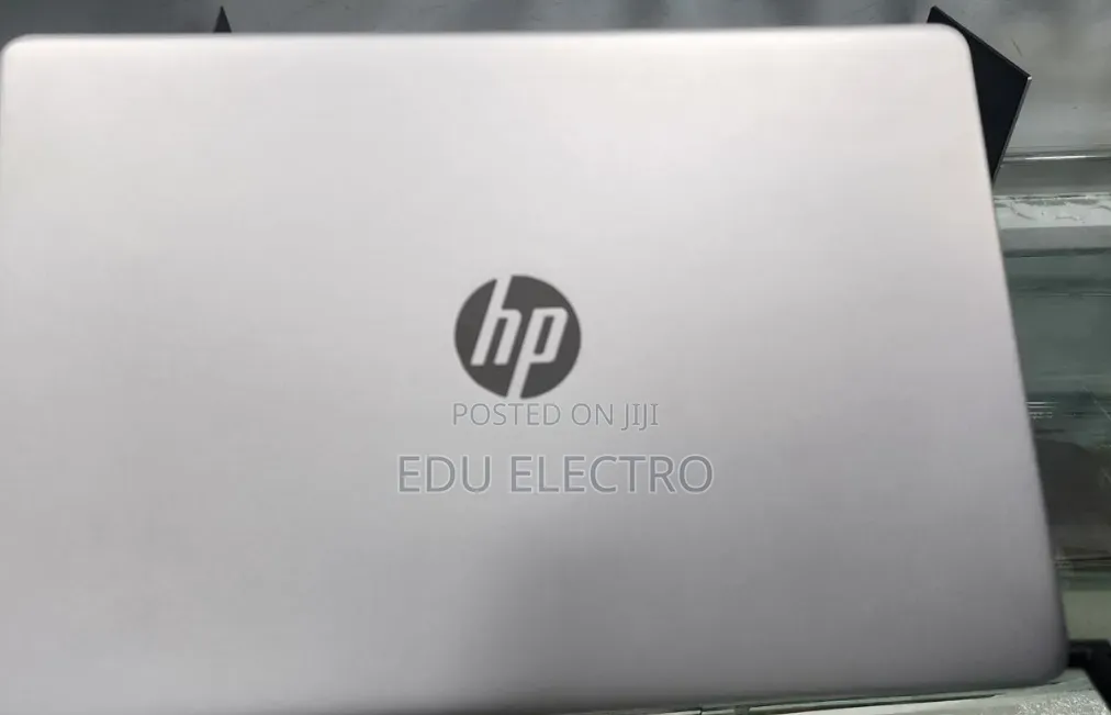 New Laptop HP EliteBook 840 G10 16GB Intel Core i7 SSD 512GB