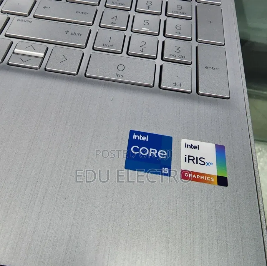 New Laptop HP EliteBook 840 G10 16GB Intel Core i7 SSD 512GB