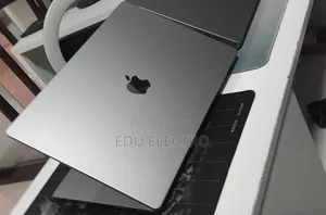 New Laptop Apple MacBook Pro 2021 M1 Max 32GB Apple M1 Max SSD 1T
