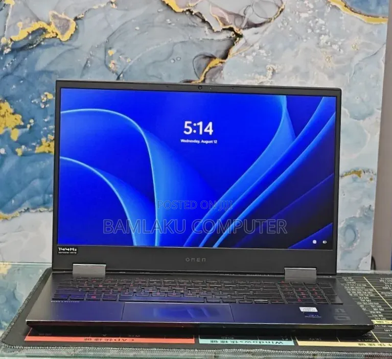 New Laptop HP Omen 15 16GB Intel Core i7 SSD 512GB