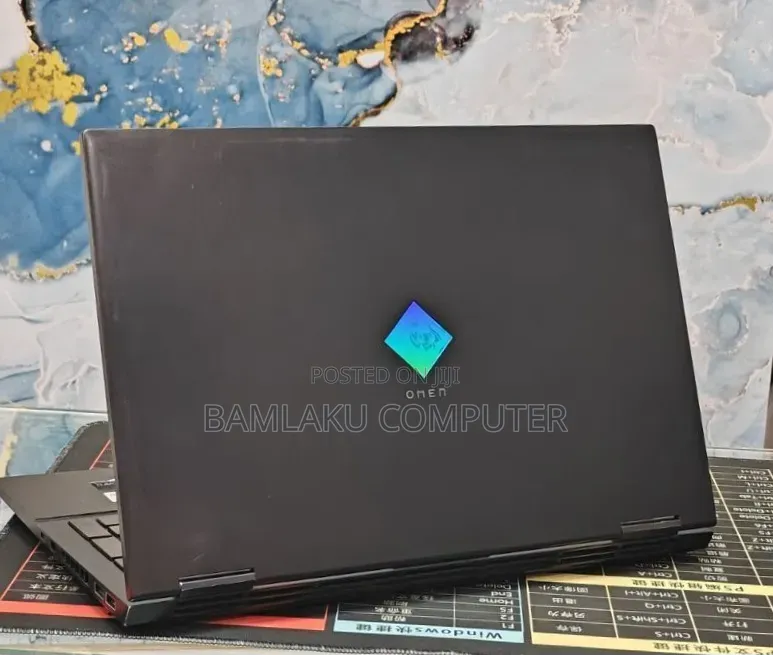 New Laptop HP Omen 15 16GB Intel Core i7 SSD 512GB