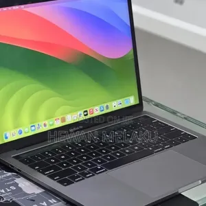 New Laptop Apple MacBook Pro 2020 M1 16GB Apple M1 SSD 512GB
