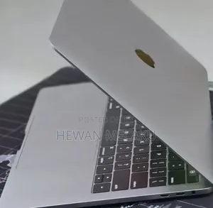 New Laptop Apple MacBook Pro 2020 M1 16GB Apple M1 SSD 512GB