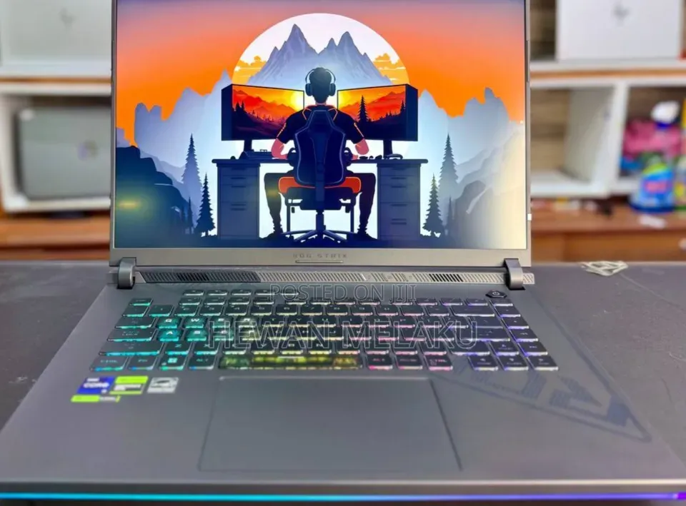New Laptop Asus ROG Strix G16 G614 16GB Intel Core i9 SSD 1T