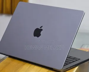 New Laptop Apple MacBook Pro 2021 M1 32GB Apple M1 Pro SSD 512GB