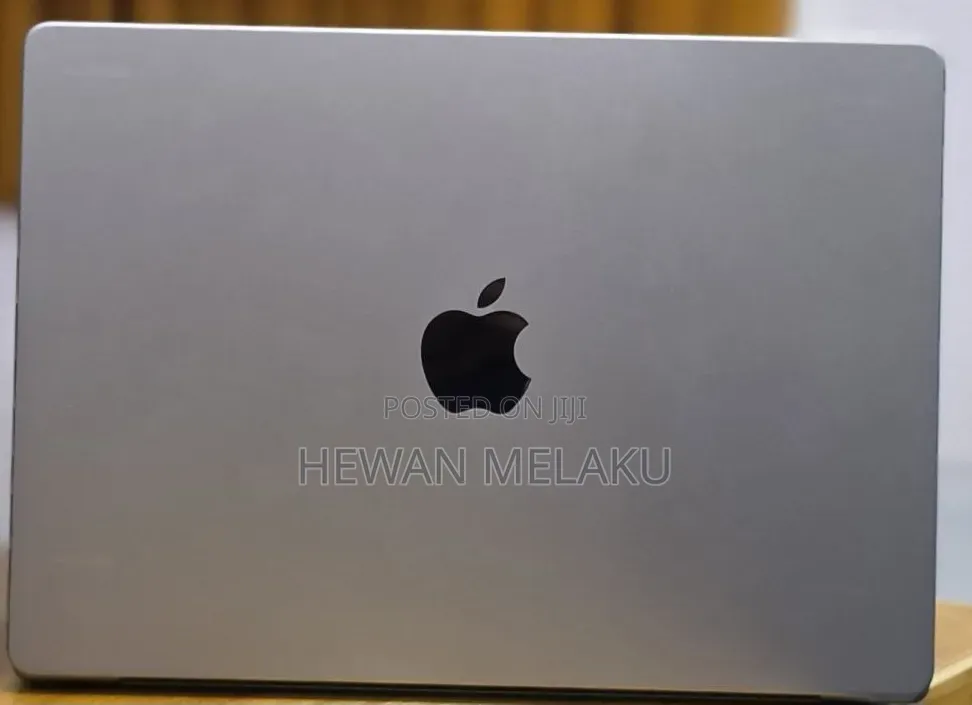 New Laptop Apple MacBook Pro 2021 M1 32GB Apple M1 Pro SSD 512GB