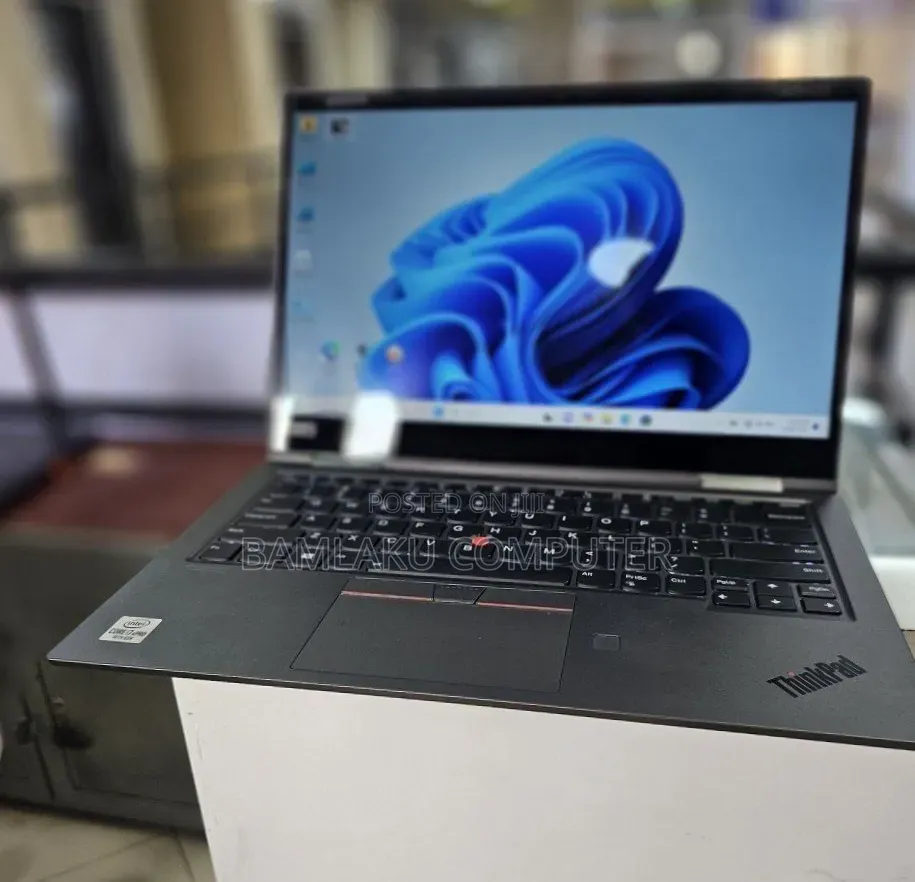 New Laptop Lenovo ThinkPad X1 Yoga 16GB Intel Core i7 SSD 512GB