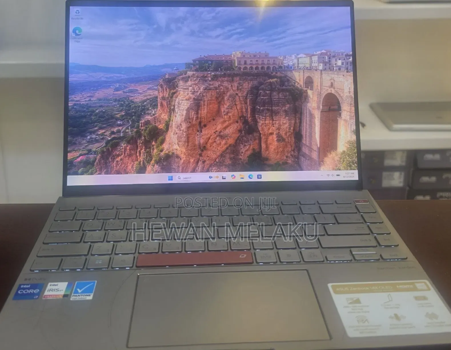 New Laptop Asus Zenbook 14 16GB Intel Core i7 SSD 512GB