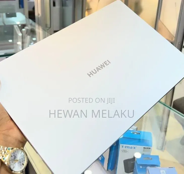 New Laptop Huawei 16GB Intel Core i7 SSD 512GB