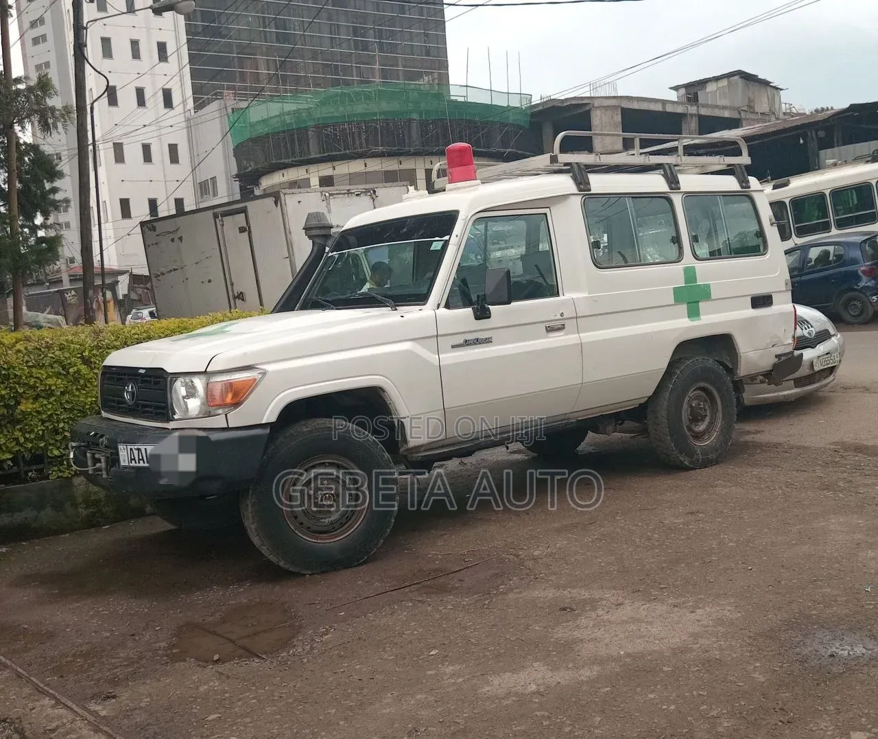 Toyota Land Cruiser 2012